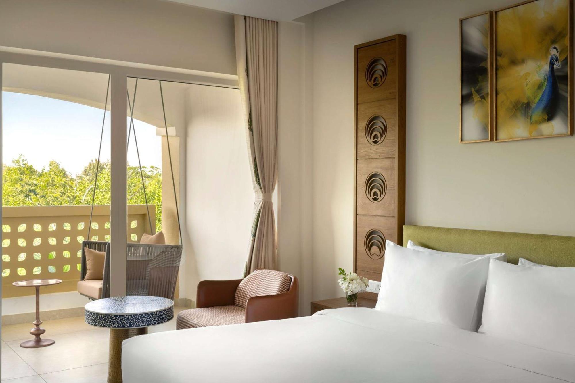 Hawthorn Suites By Wyndham Dwarka Eksteriør billede